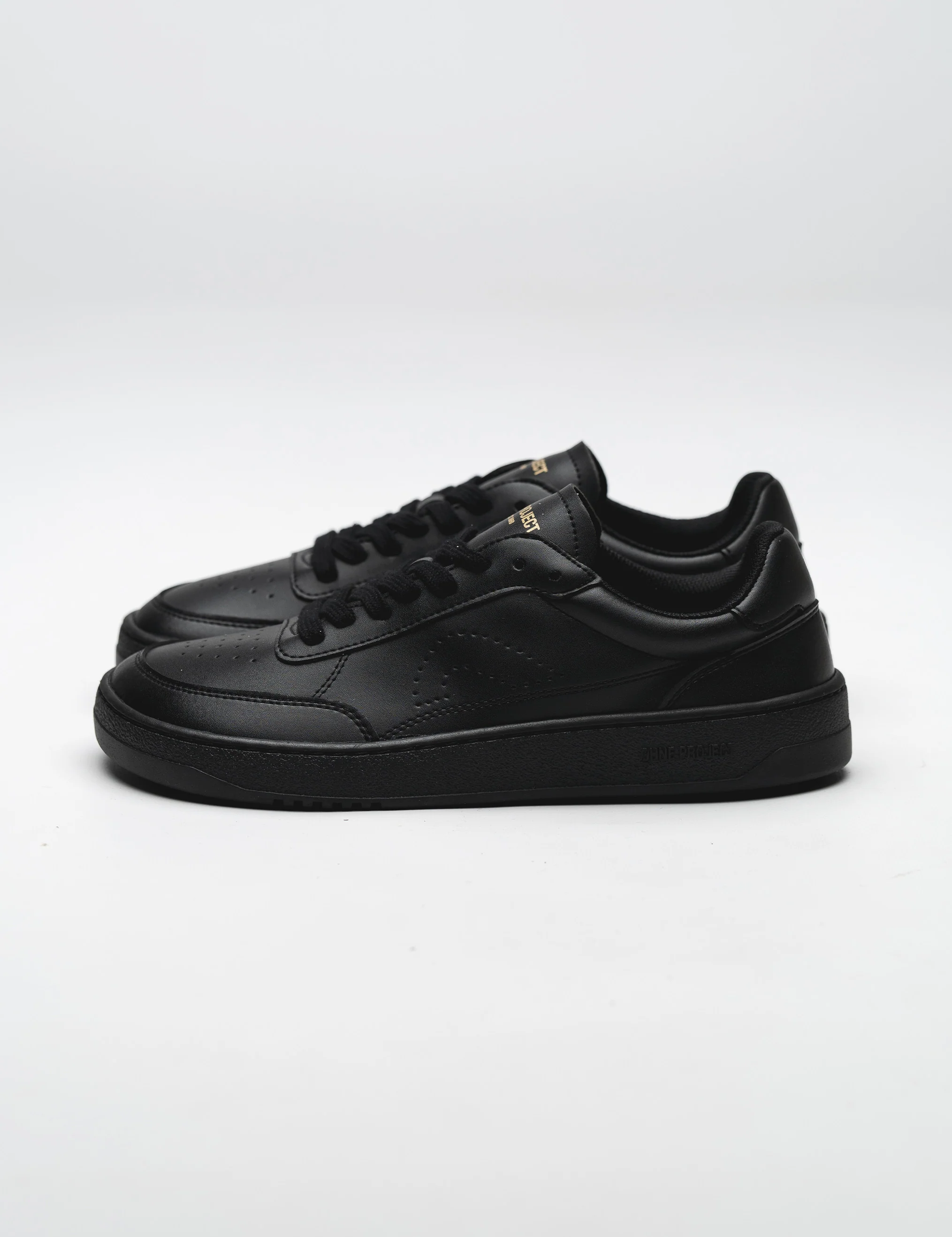 BAREFOOT SNEAKER 060 ALL BLACK