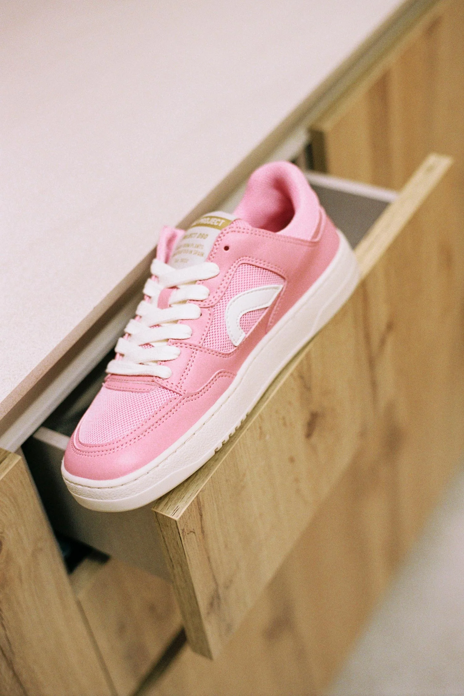 BAREFOOT SNEAKER 090 DRAGON FRUIT - Image 4