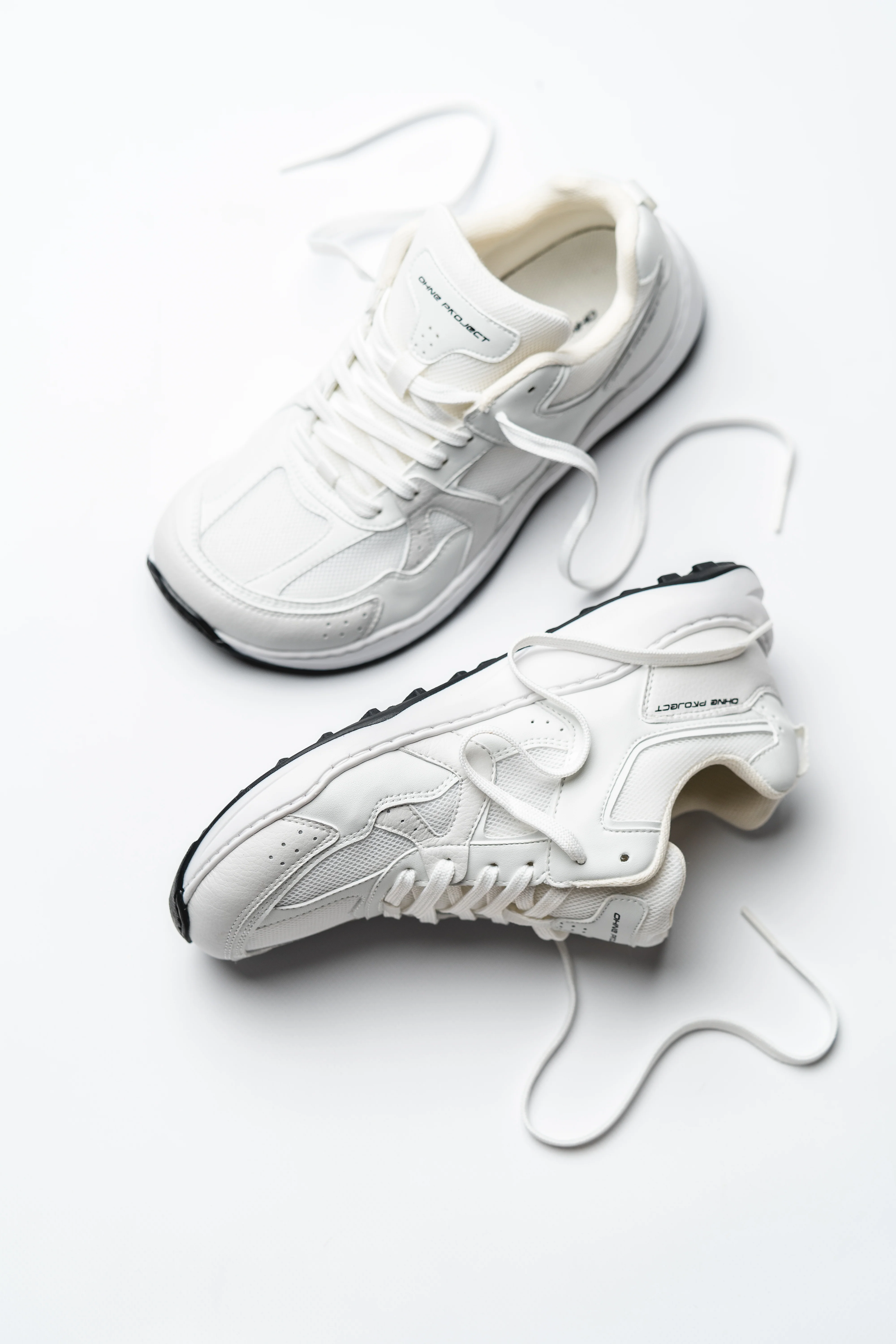 BAREFOOT SNEAKER RETRO RUN OFF WHITE - Image 5