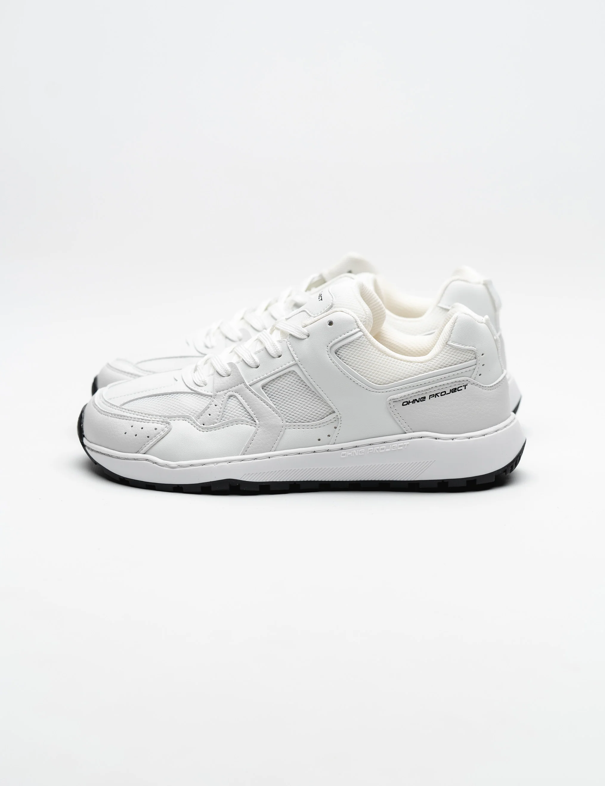 BAREFOOT SNEAKER RETRO RUN V2 OFF WHITE