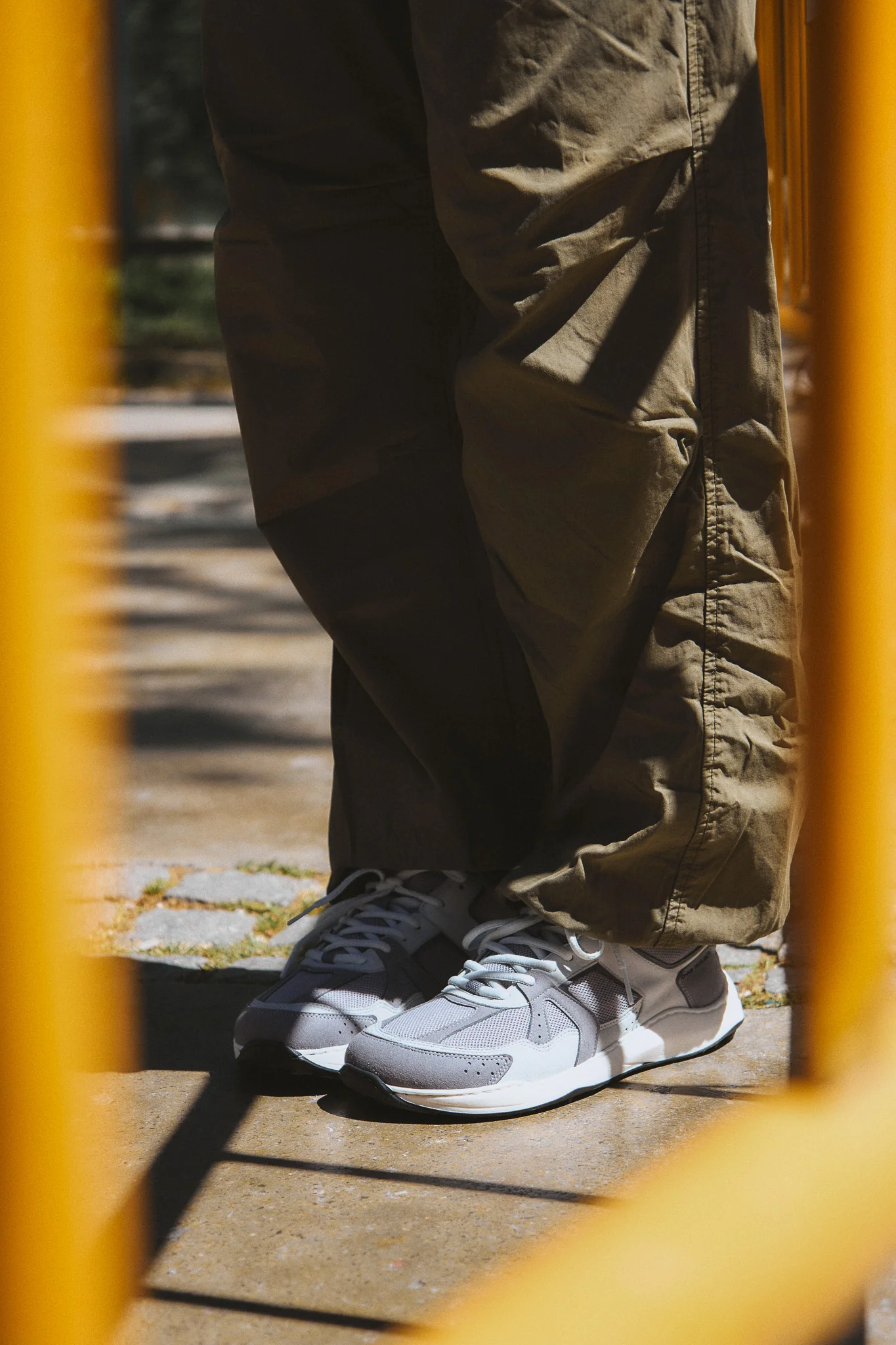 BAREFOOT SNEAKER RETRO RUN SMOKE - Image 3